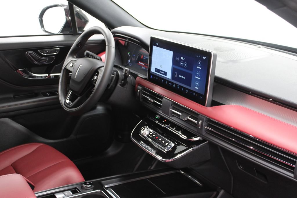 New 2026 Lincoln Corsair Reserve w/ Jet Appearance Package image 30