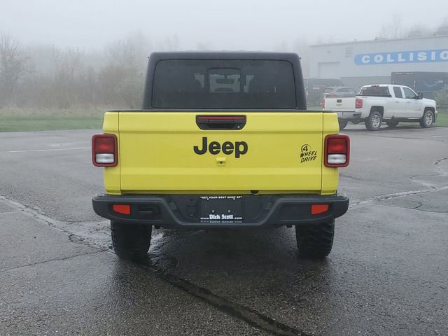 Used 2023 Jeep Gladiator Willys image 7