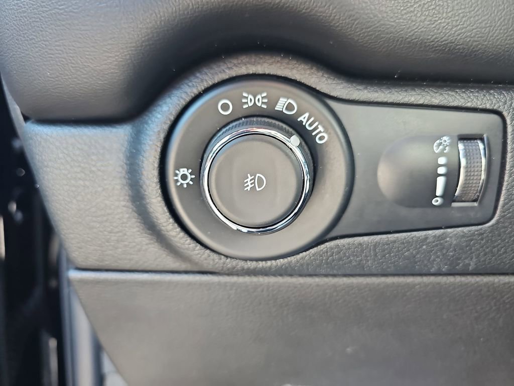 Used 2023 Dodge Durango R/T image 31