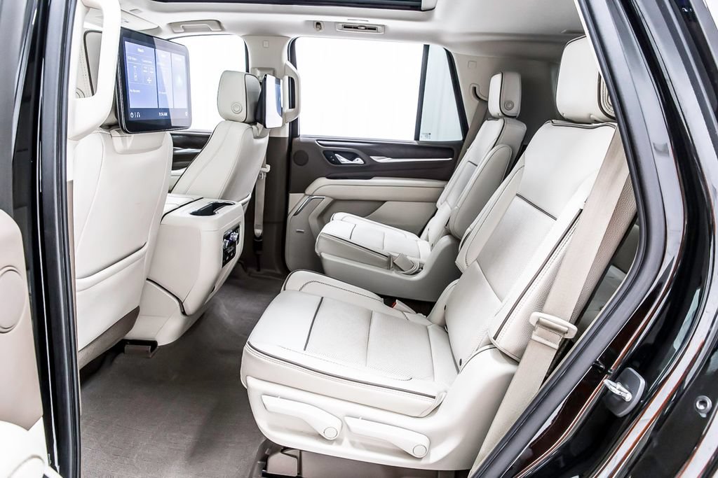 Used 2021 GMC Yukon Denali AWD/4WD image 30