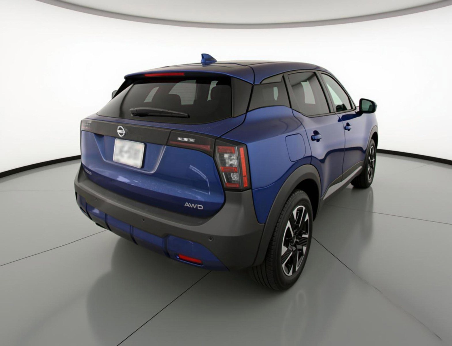 Used 2025 Nissan Kicks SV AWD/4WD image 9