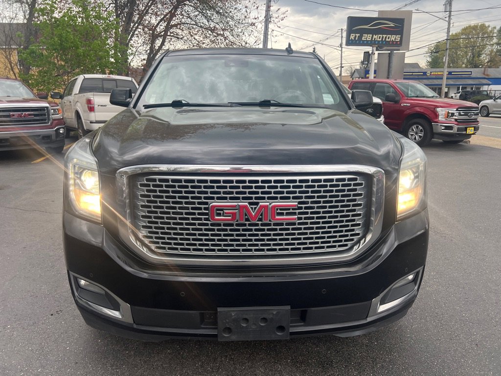 Used 2015 GMC Yukon Denali w/ Open Road Package image 10