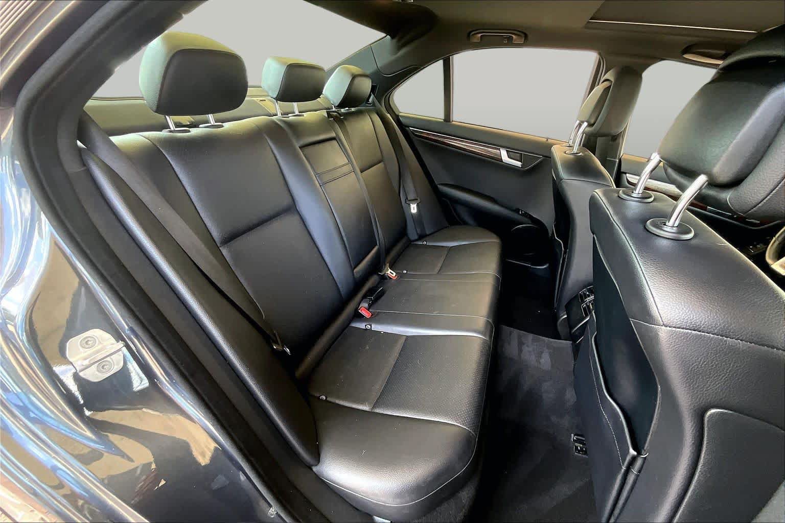 Used 2014 Mercedes-Benz C 250 Sedan image 17
