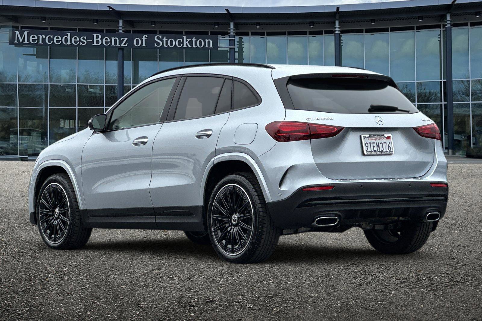 Certified 2025 Mercedes-Benz GLA 250 4MATIC image 6