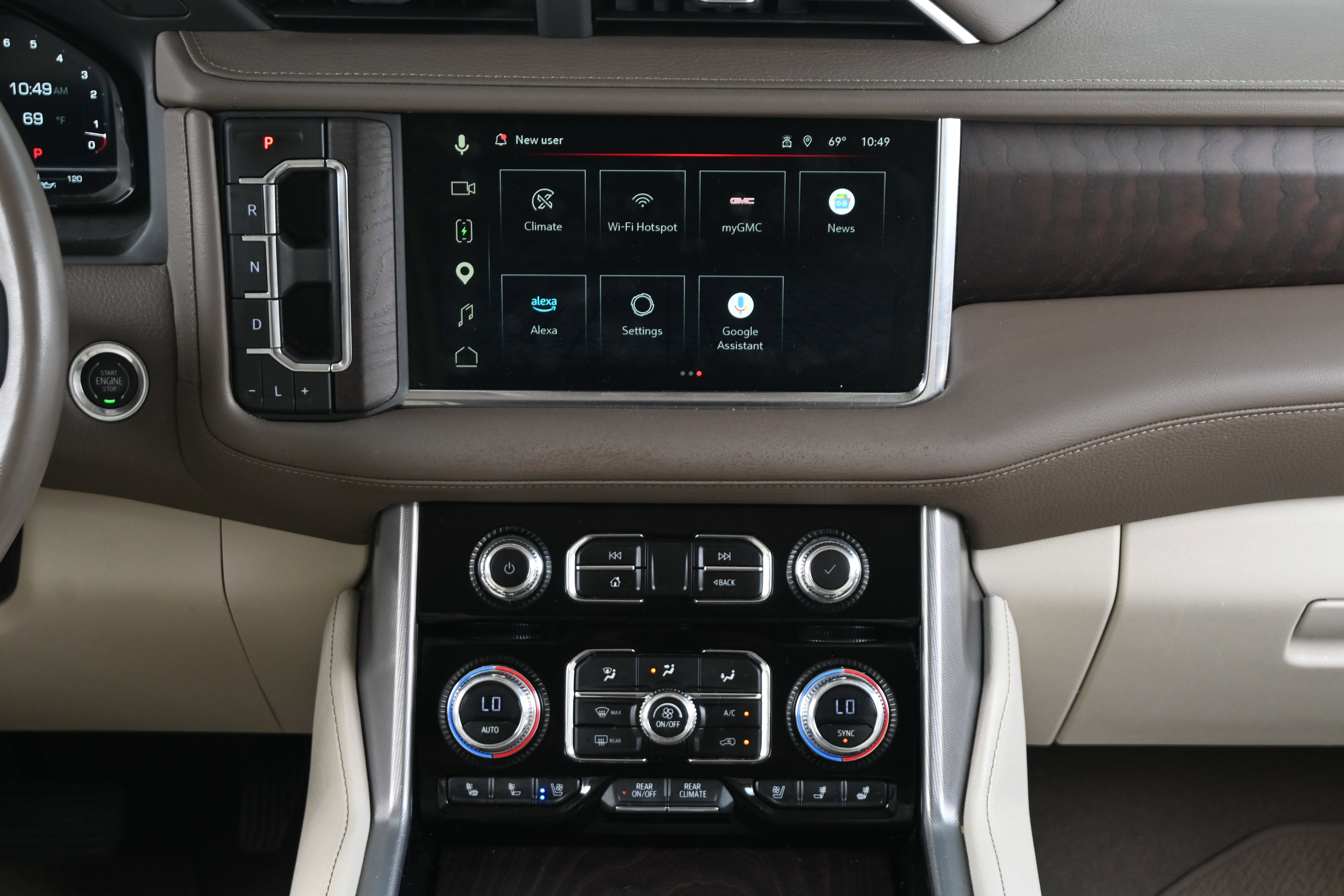 Used 2023 GMC Yukon Denali AWD/4WD image 32
