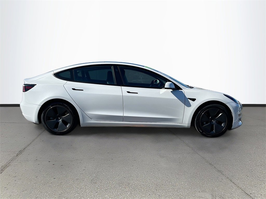 Used 2021 Tesla Model 3 Standard Range Plus image 8