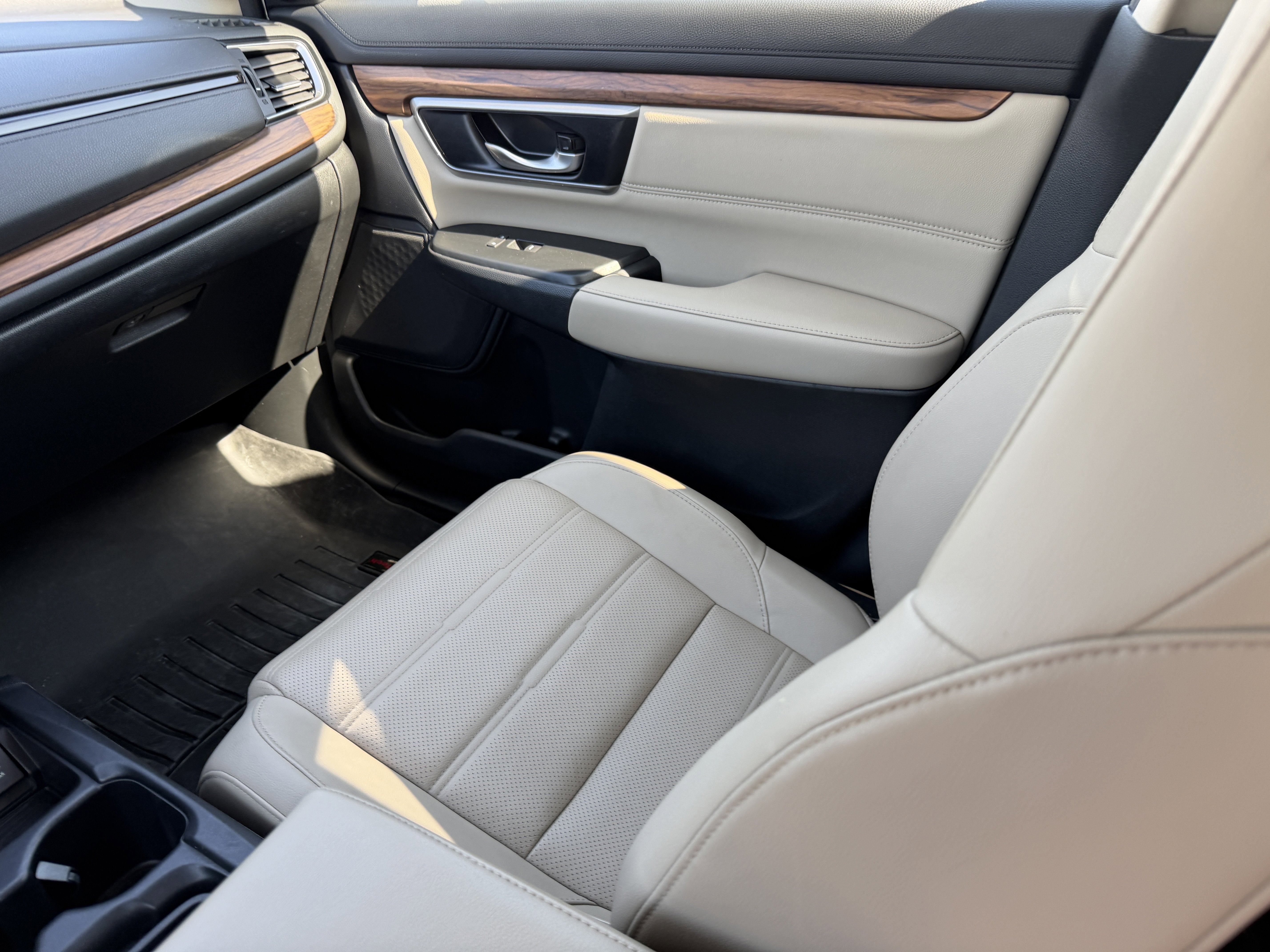 Used 2018 Honda CR-V EX-L image 14