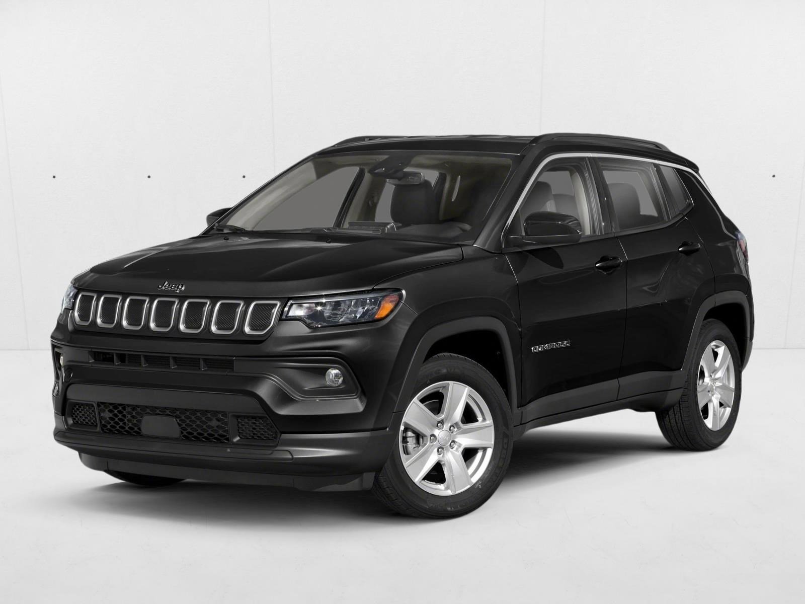 Used 2023 Jeep Compass Latitude w/ Sun and Sound Group