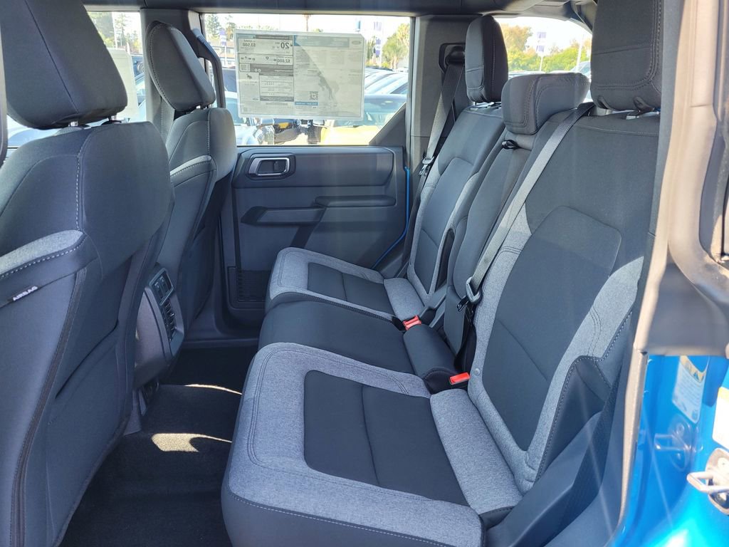 New 2025 Ford Bronco 4-Door image 34