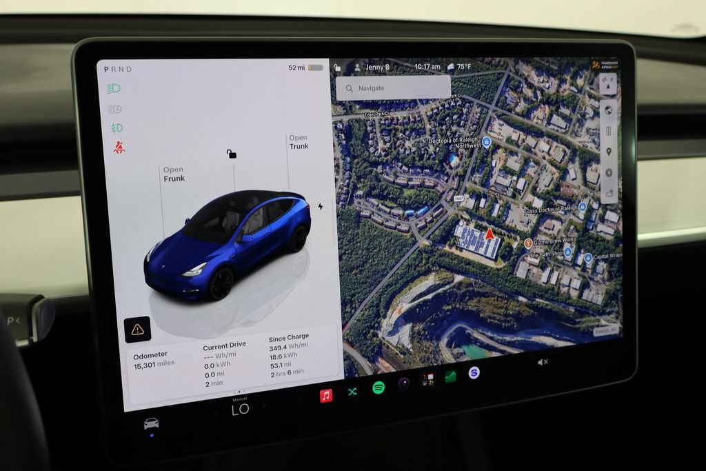 Used 2023 Tesla Model Y Performance AWD/4WD image 37
