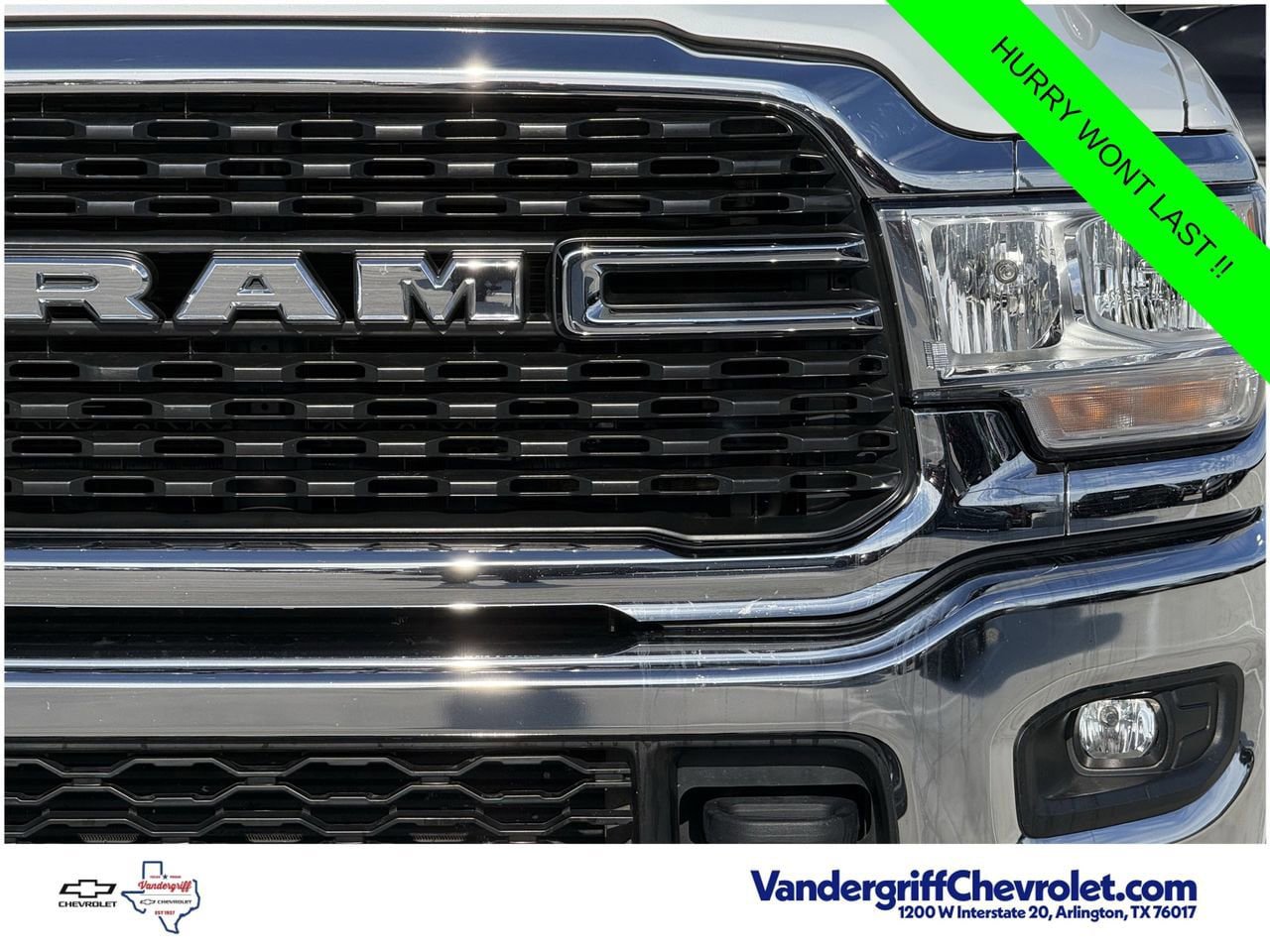 Used 2024 RAM 2500 Big Horn AWD/4WD image 8
