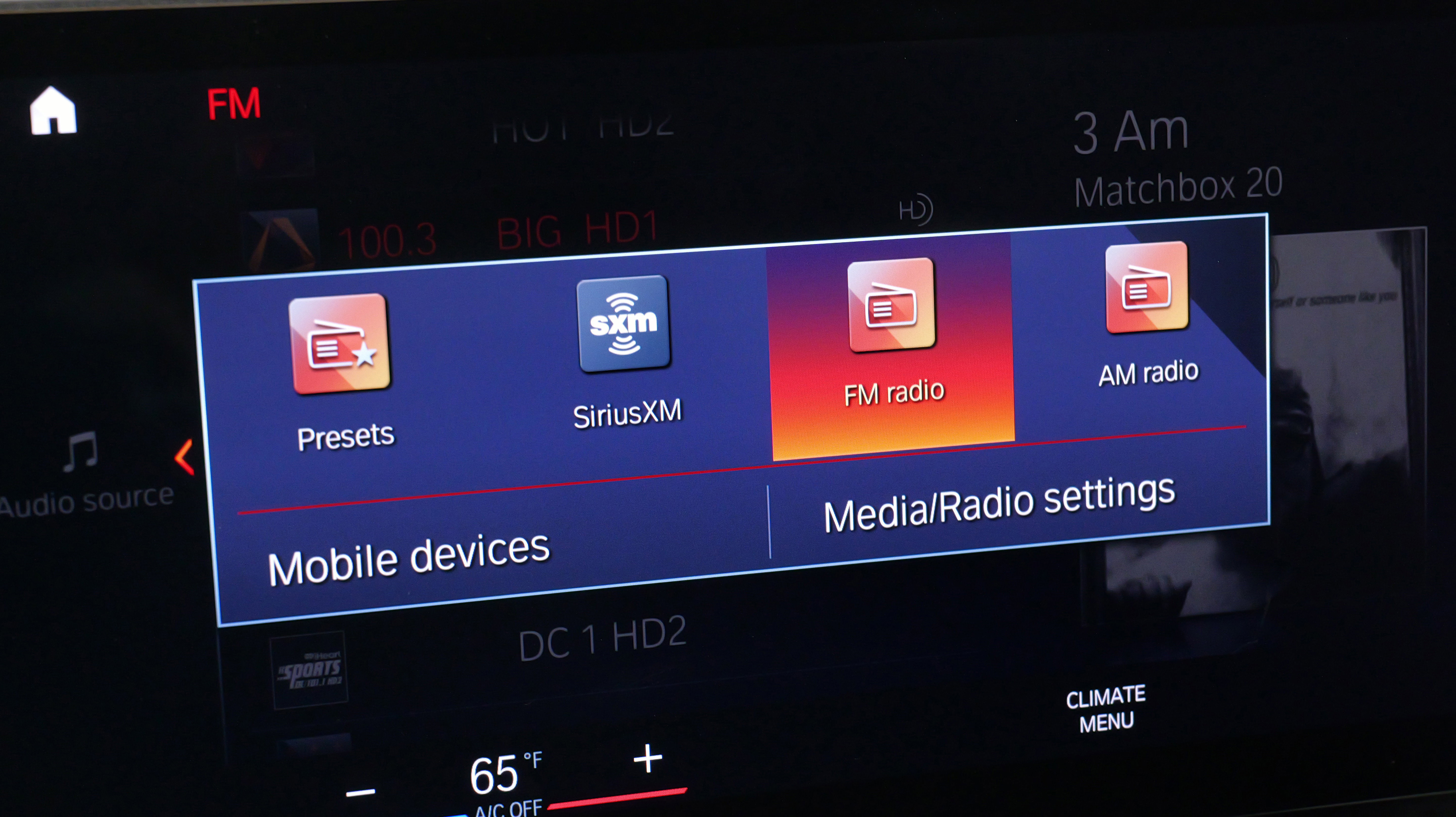 Used 2023 BMW X7 xDrive40i image 61