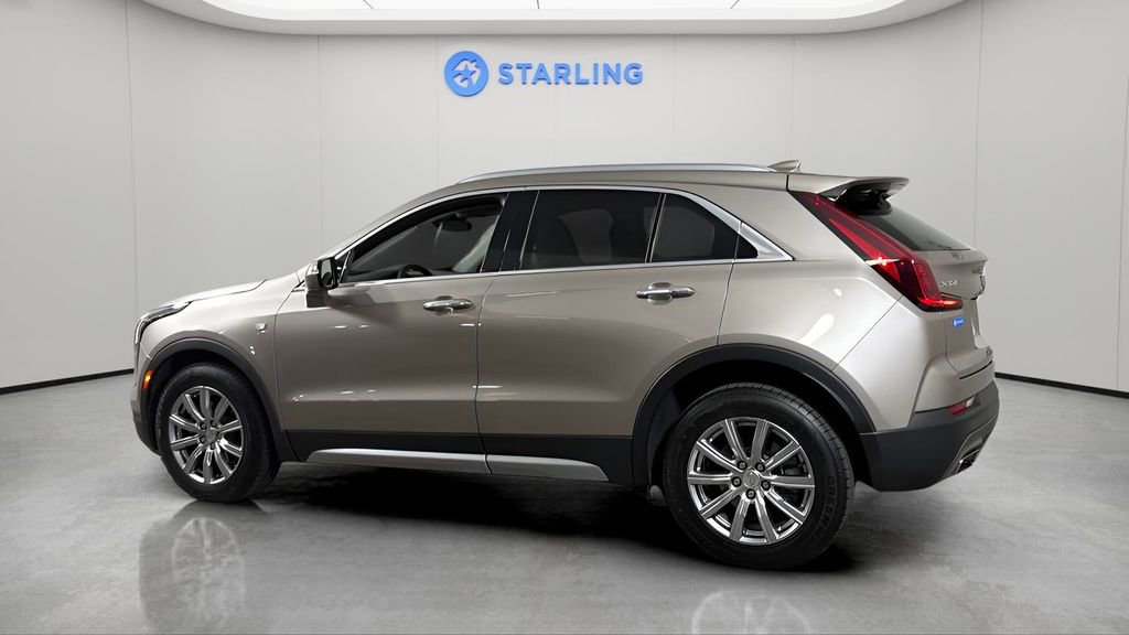 Certified 2023 Cadillac XT4 Premium Luxury w/ Cold Weather Package FWD image 4