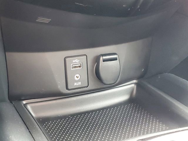 Used 2017 Nissan Rogue S FWD image 22