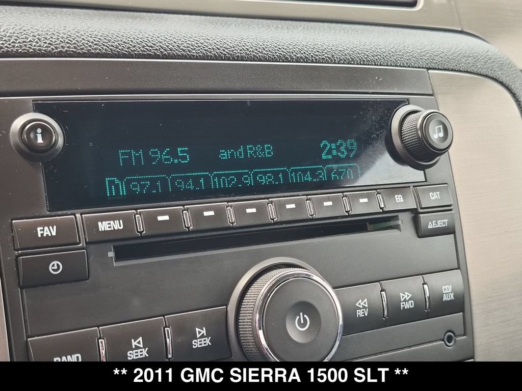 Used 2011 GMC Sierra 1500 SLT w/ All-Terrain Package AWD/4WD image 20