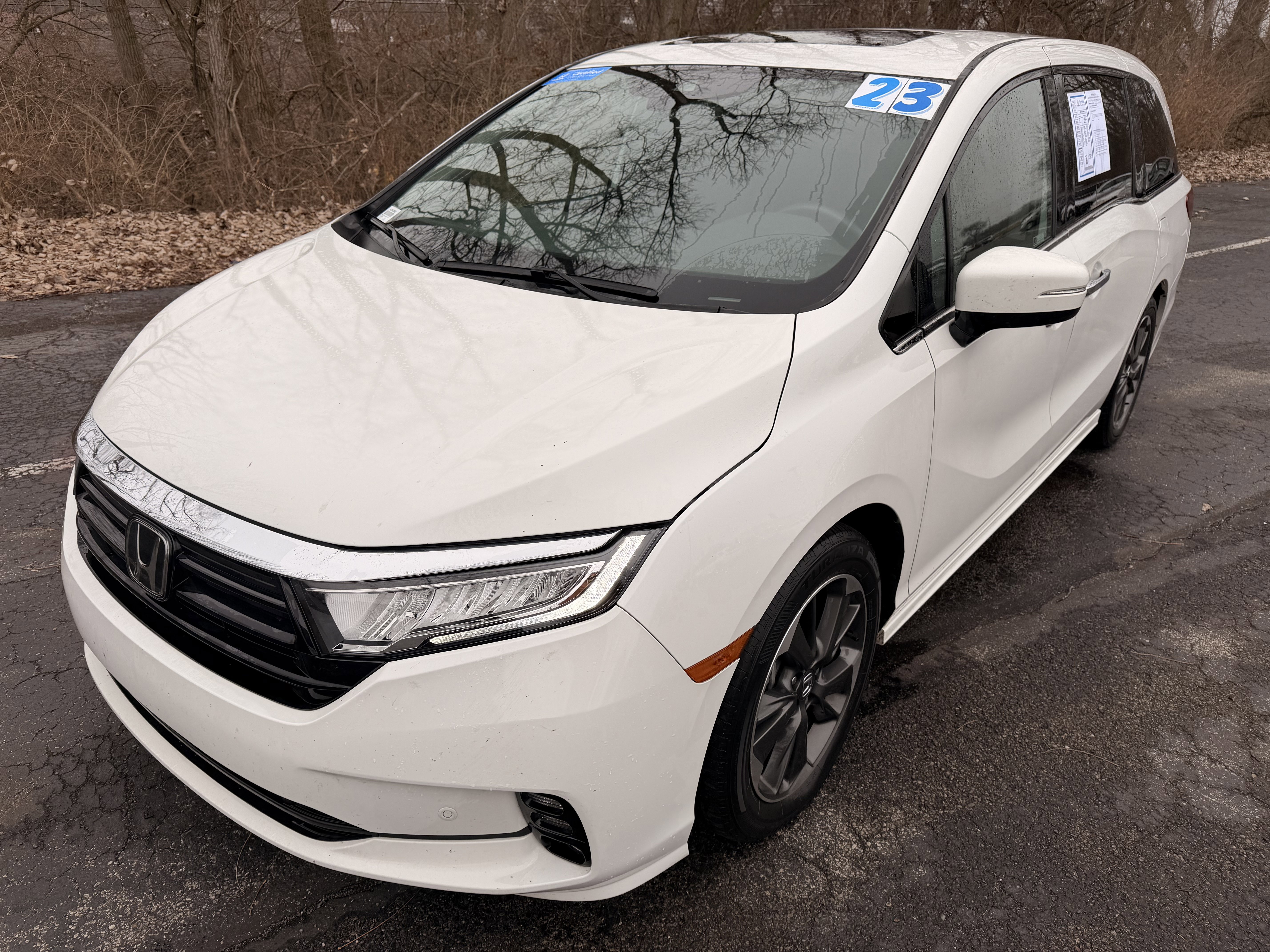 Used 2023 Honda Odyssey Elite image 7