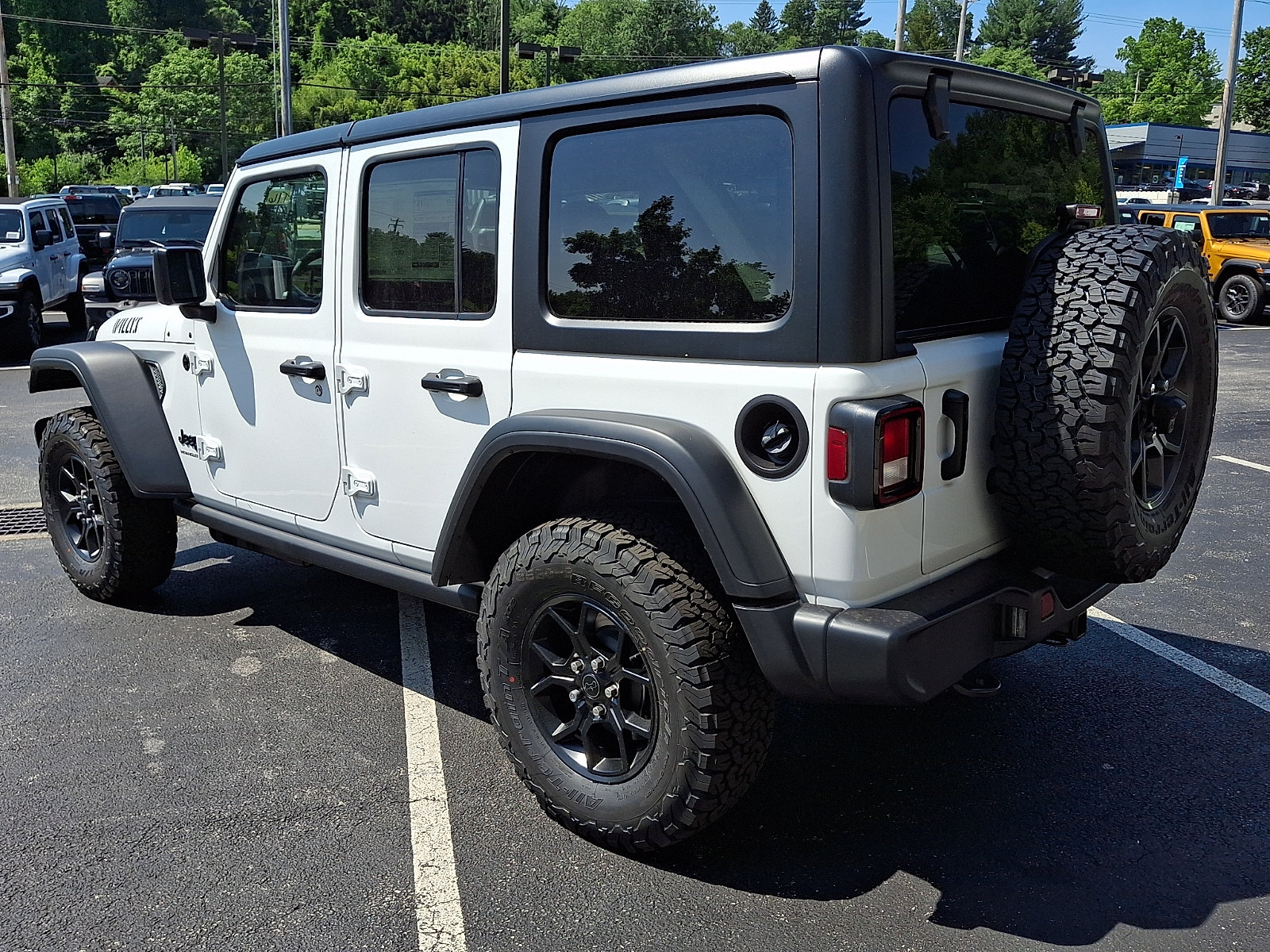 New 2026 Jeep Wrangler Unlimited Sport AWD/4WD image 4