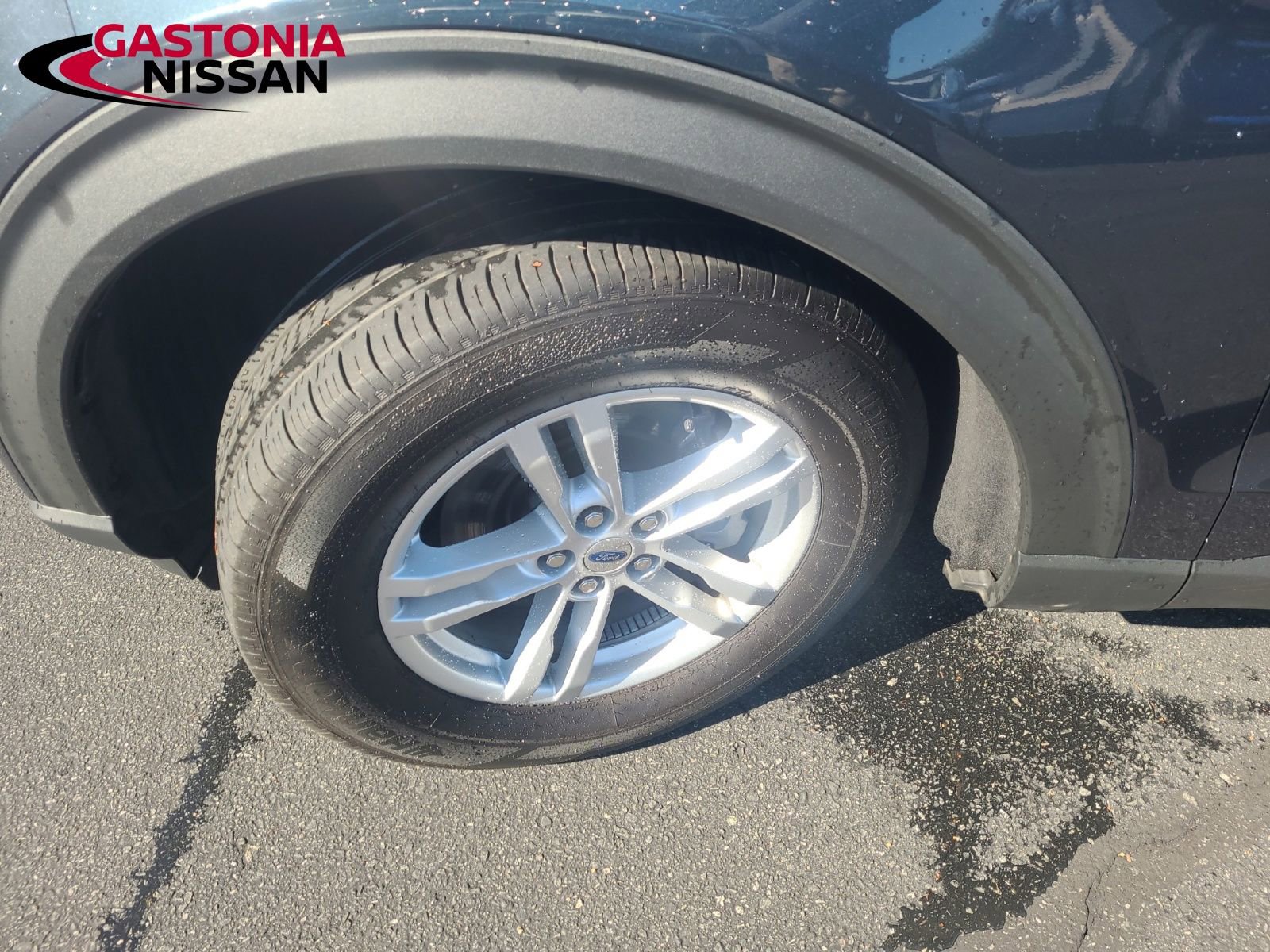 Used 2022 Ford Explorer XLT w/ Equipment Group 202A image 17