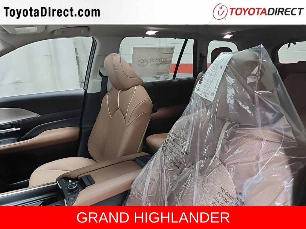 New 2026 Toyota Grand Highlander AWD image 10