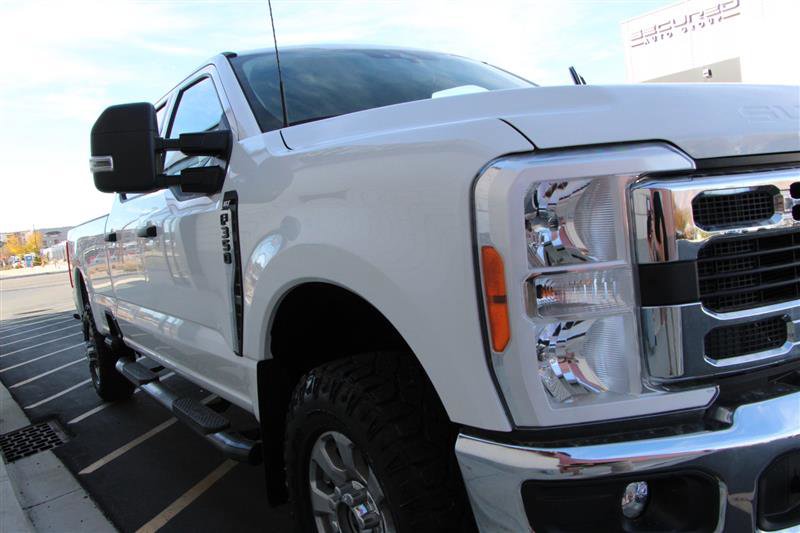 Used 2023 Ford F350 XLT w/ FX4 Off-Road Package image 24