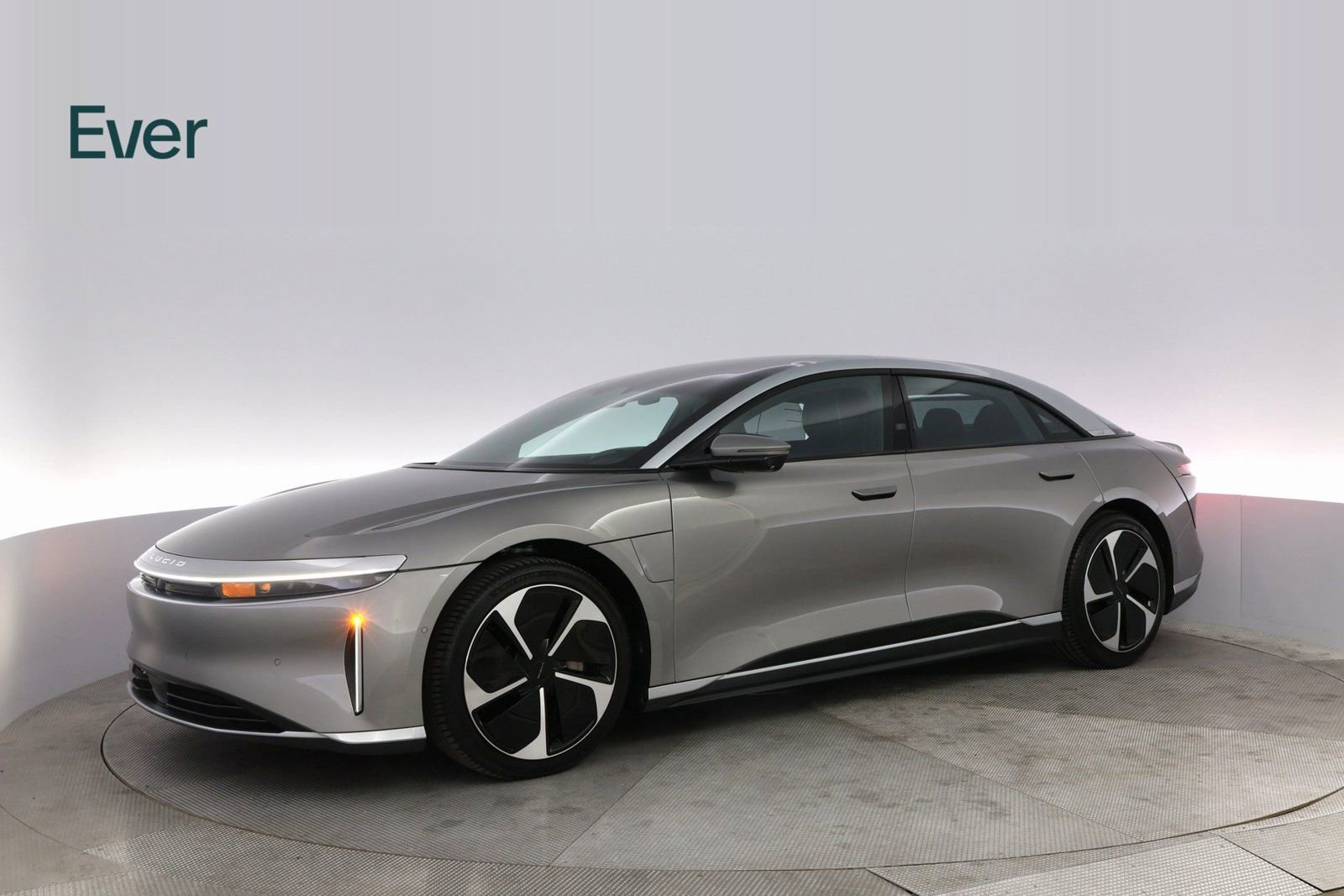 Used 2023 Lucid Air Touring image 15