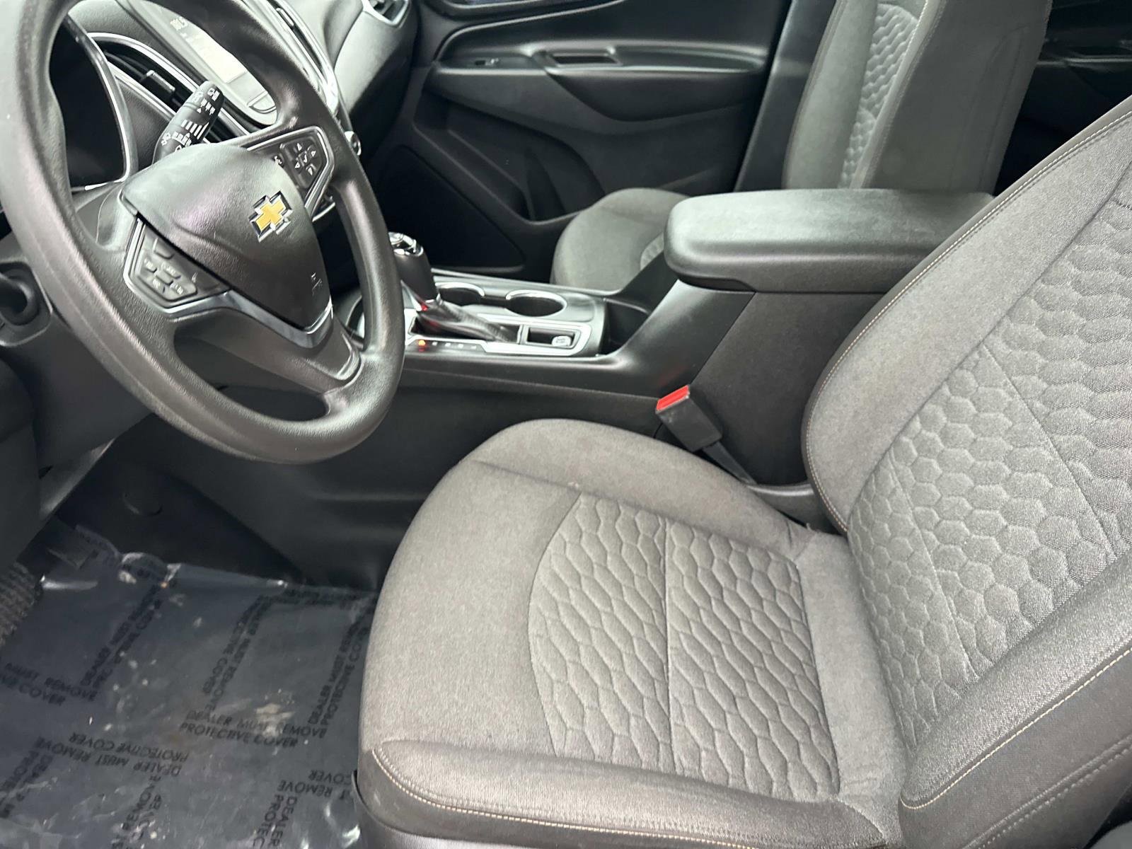 Used 2018 Chevrolet Equinox LT image 22
