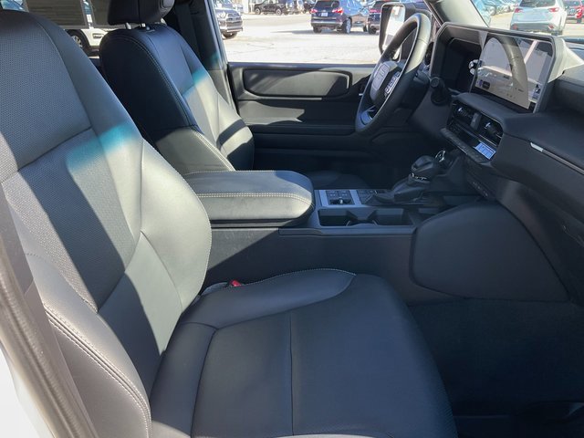 Used 2024 Toyota Land Cruiser image 20