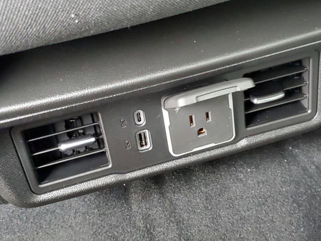 New 2026 GMC Sierra 1500 Elevation image 27