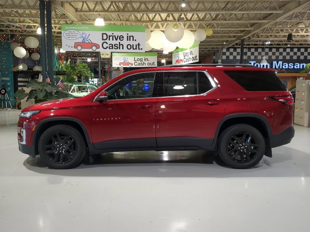 Used 2023 Chevrolet Traverse LT AWD/4WD image 11