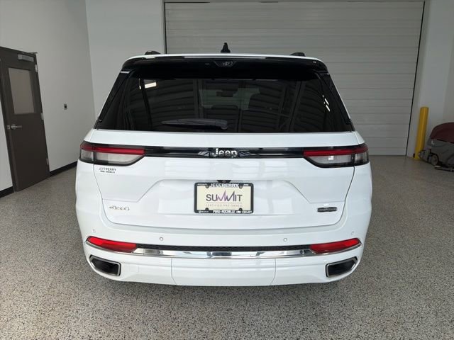 Used 2023 Jeep Grand Cherokee Overland w/ Adv Protech Group III image 4