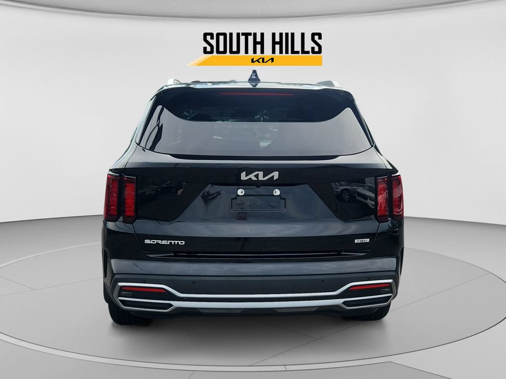 Certified 2023 Kia Sorento EX AWD/4WD image 4