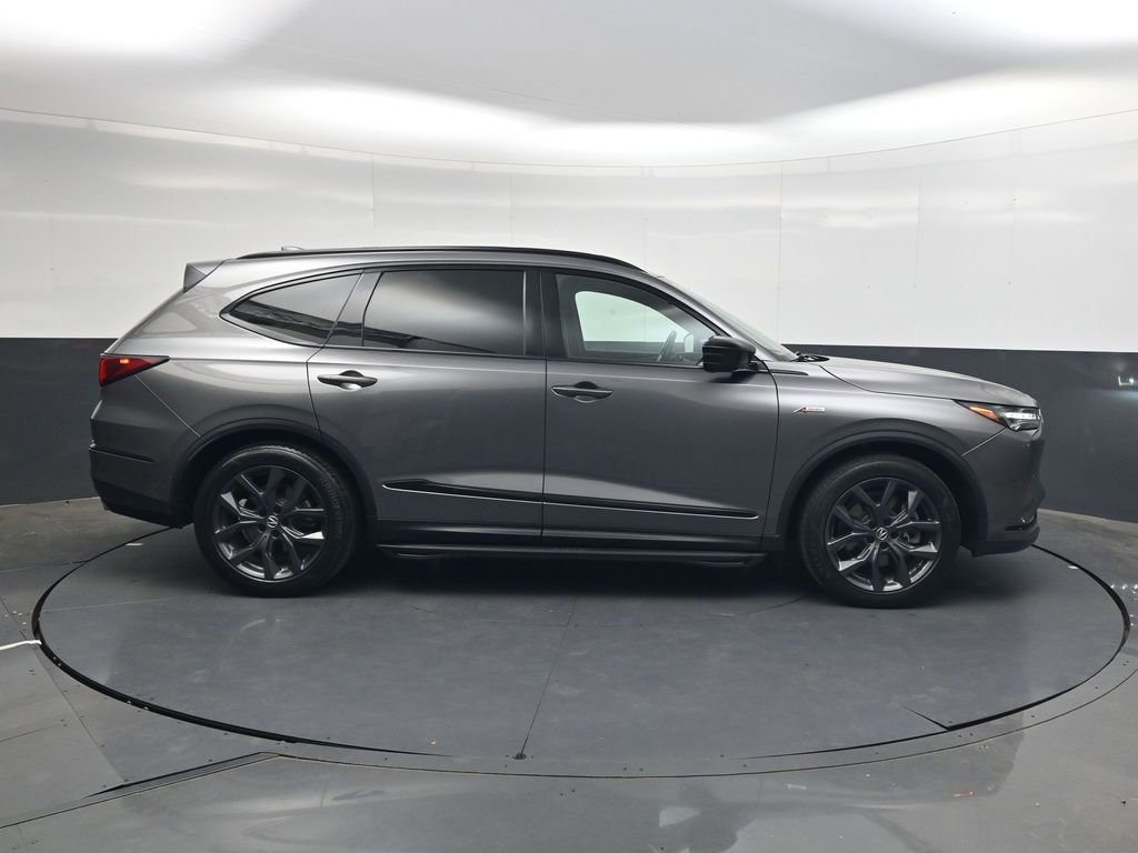 Used 2023 Acura MDX A-Spec AWD/4WD image 3