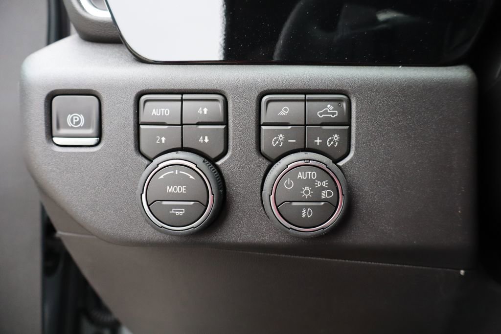 New 2026 Chevrolet Silverado 1500 LT Trail Boss w/ Safety Package image 16