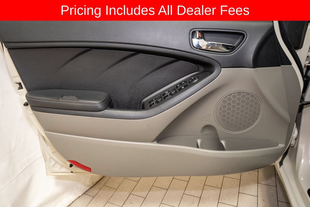 Used 2014 Kia Forte LX FWD image 10