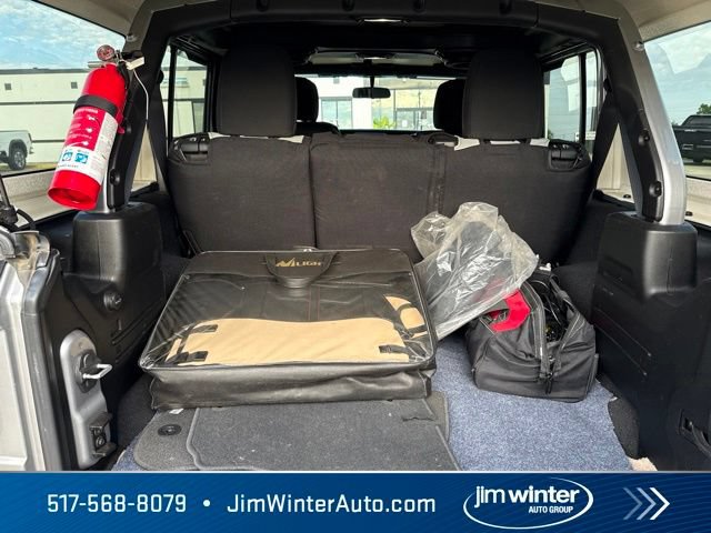 Used 2018 Jeep Wrangler Unlimited Sport S AWD/4WD image 11