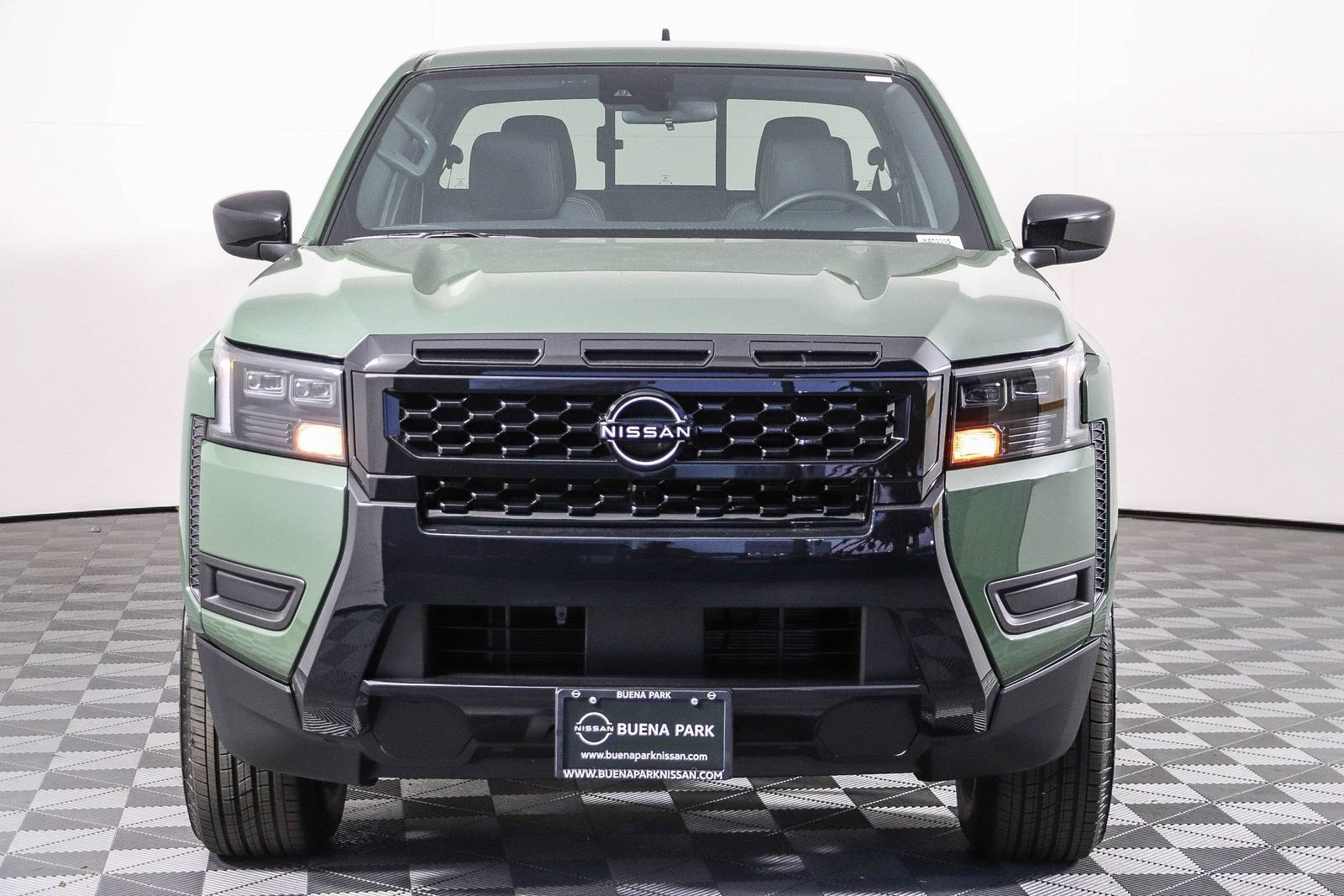 New 2027 Nissan Frontier SV w/ Tow Package RWD image 2