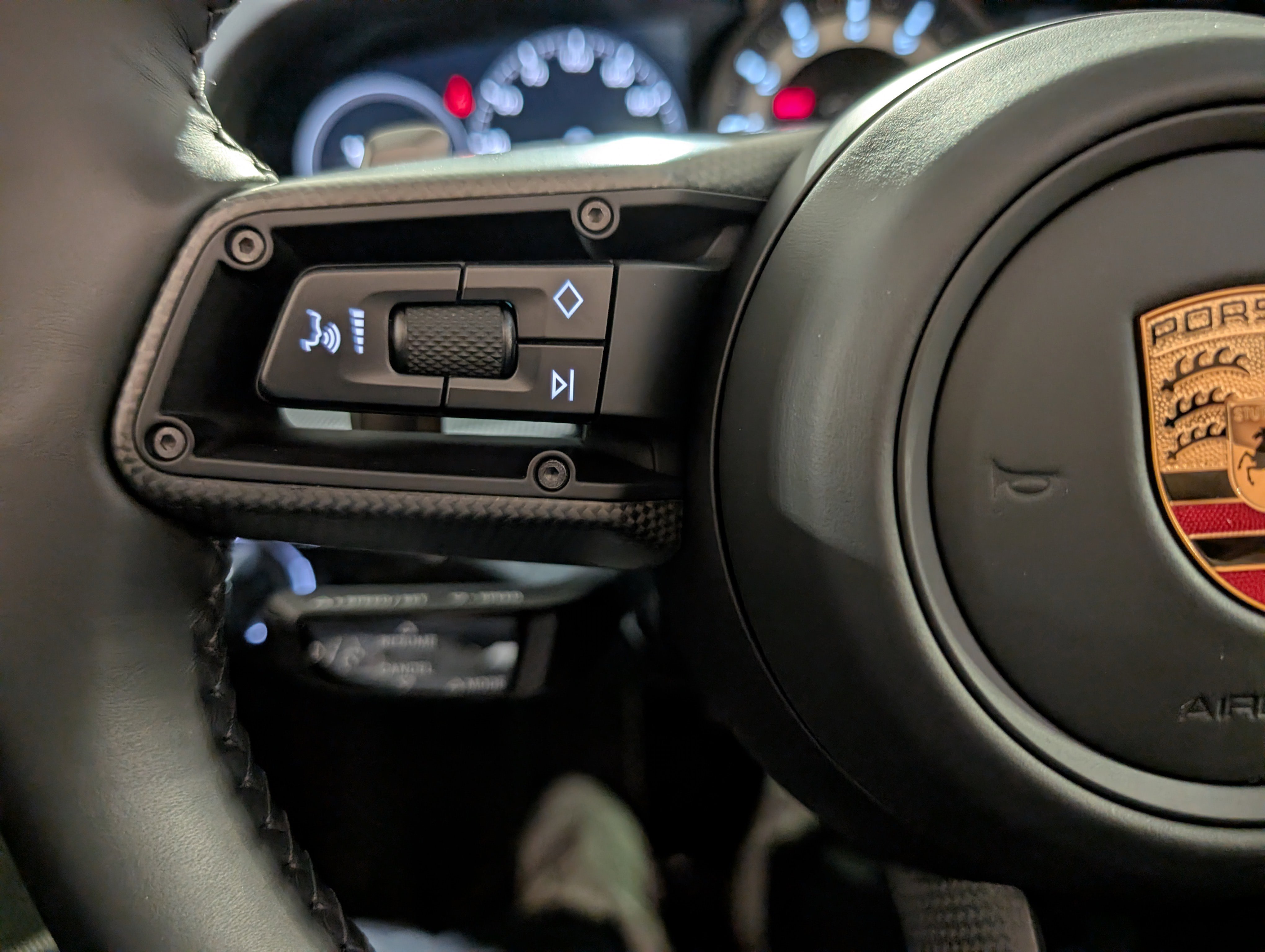 Used 2024 Porsche 911 Targa 4 GTS image 32