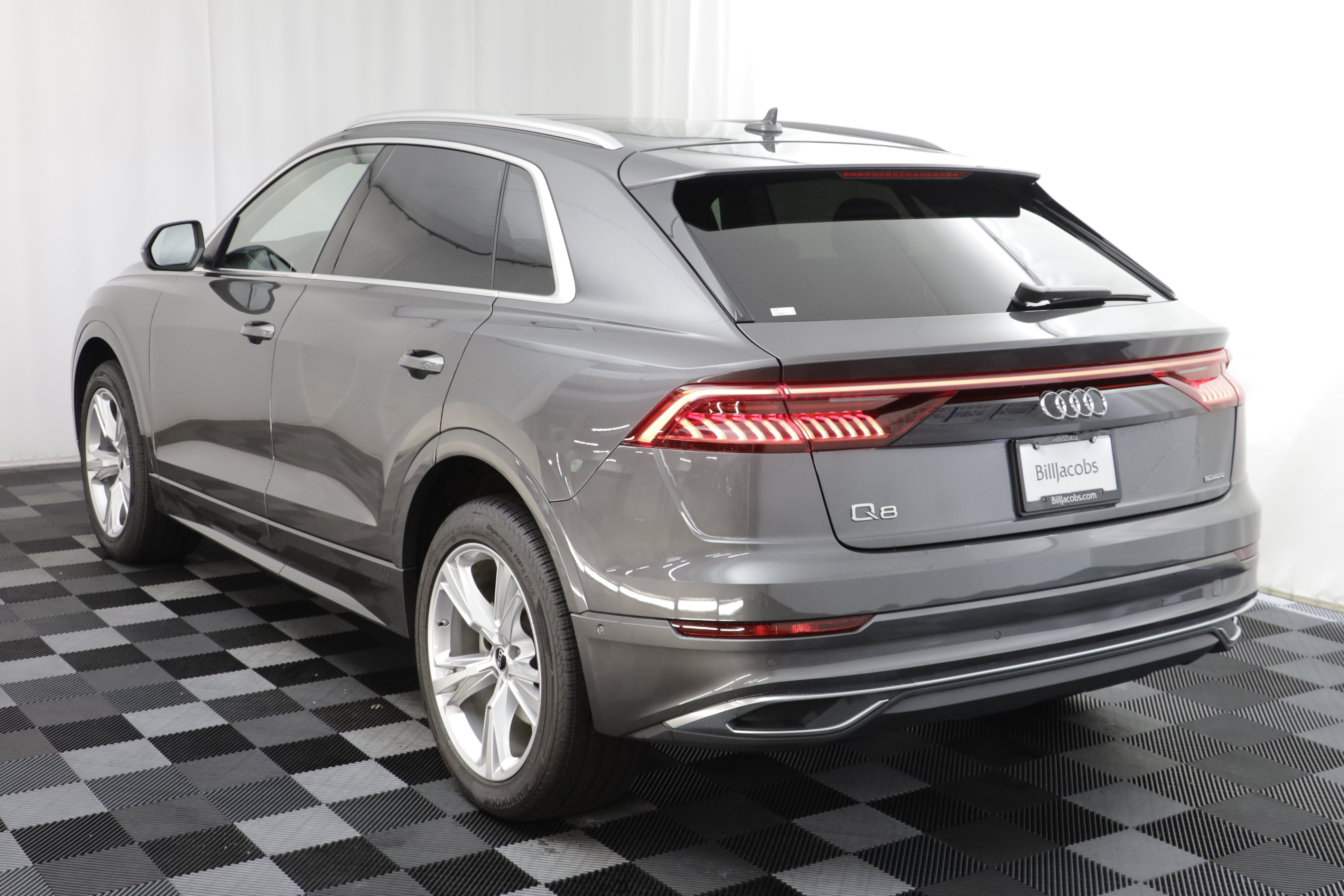 Used 2023 Audi Q8 Premium Plus w/ Premium Plus Package AWD/4WD image 16