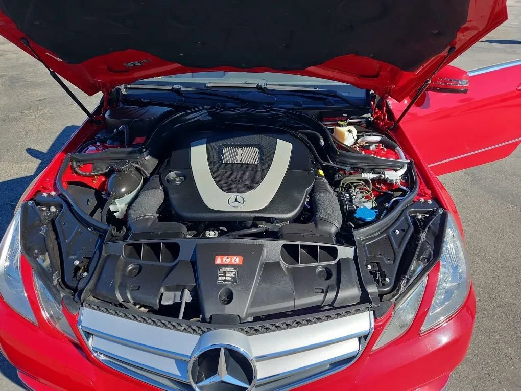 Used 2011 Mercedes-Benz E 350 Cabriolet image 36