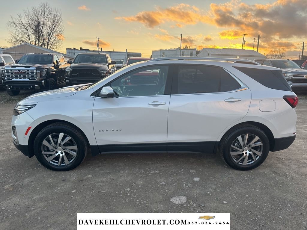 Used 2023 Chevrolet Equinox Premier image 2