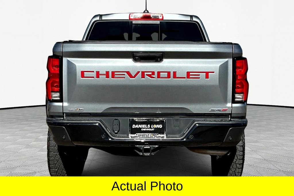 Used 2023 Chevrolet Colorado ZR2 w/ ZR2 Convenience Package III image 4
