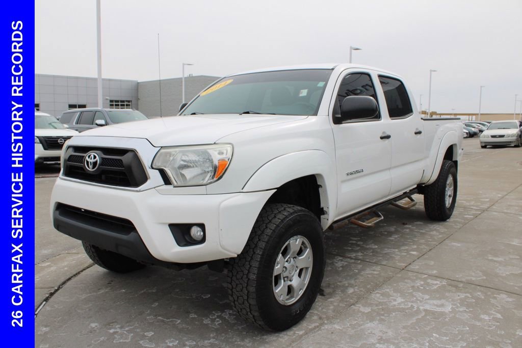 Used 2014 Toyota Tacoma 4x4 Double Cab w/ SR5 Package image 3