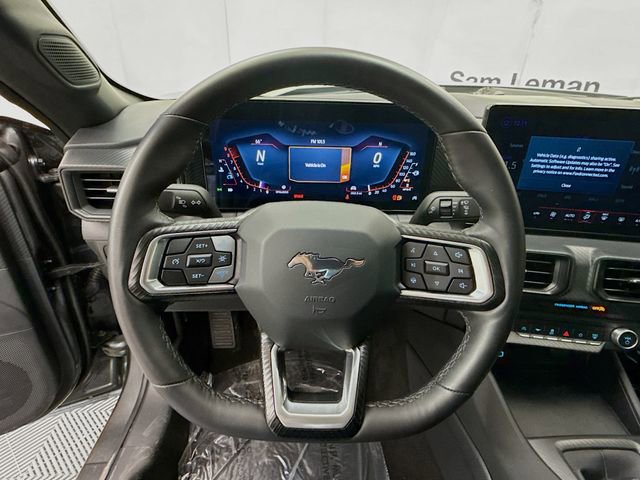 Used 2025 Ford Mustang GT RWD image 11