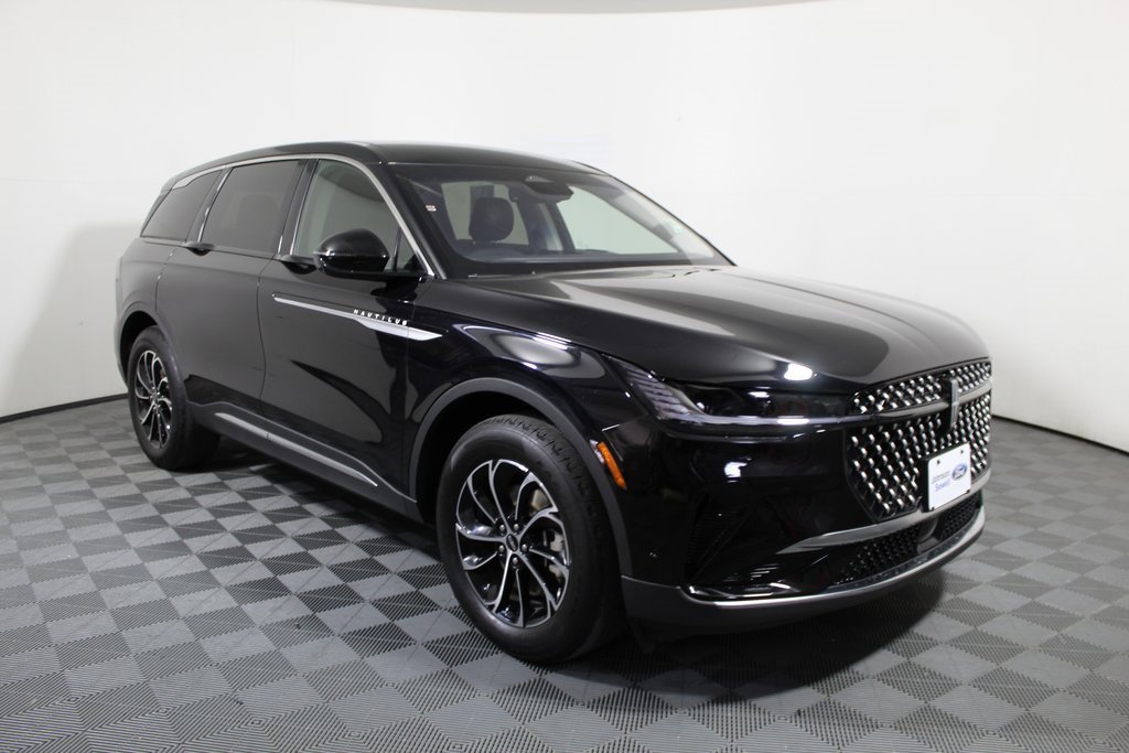 Used 2024 Lincoln Nautilus Premier