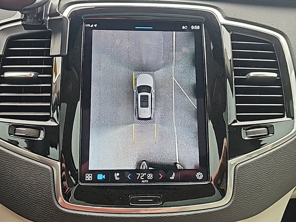Used 2023 Volvo XC90 B6 Plus w/ Protection Package Premier image 9