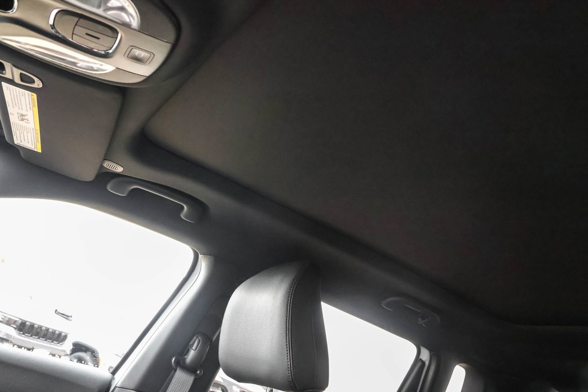 New 2026 Jeep Compass Limited w/ Sun, Sound & Navigation Group image 7