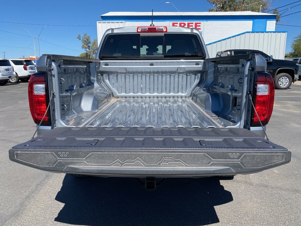 New 2026 GMC Canyon Elevation w/ Convenience Package image 24