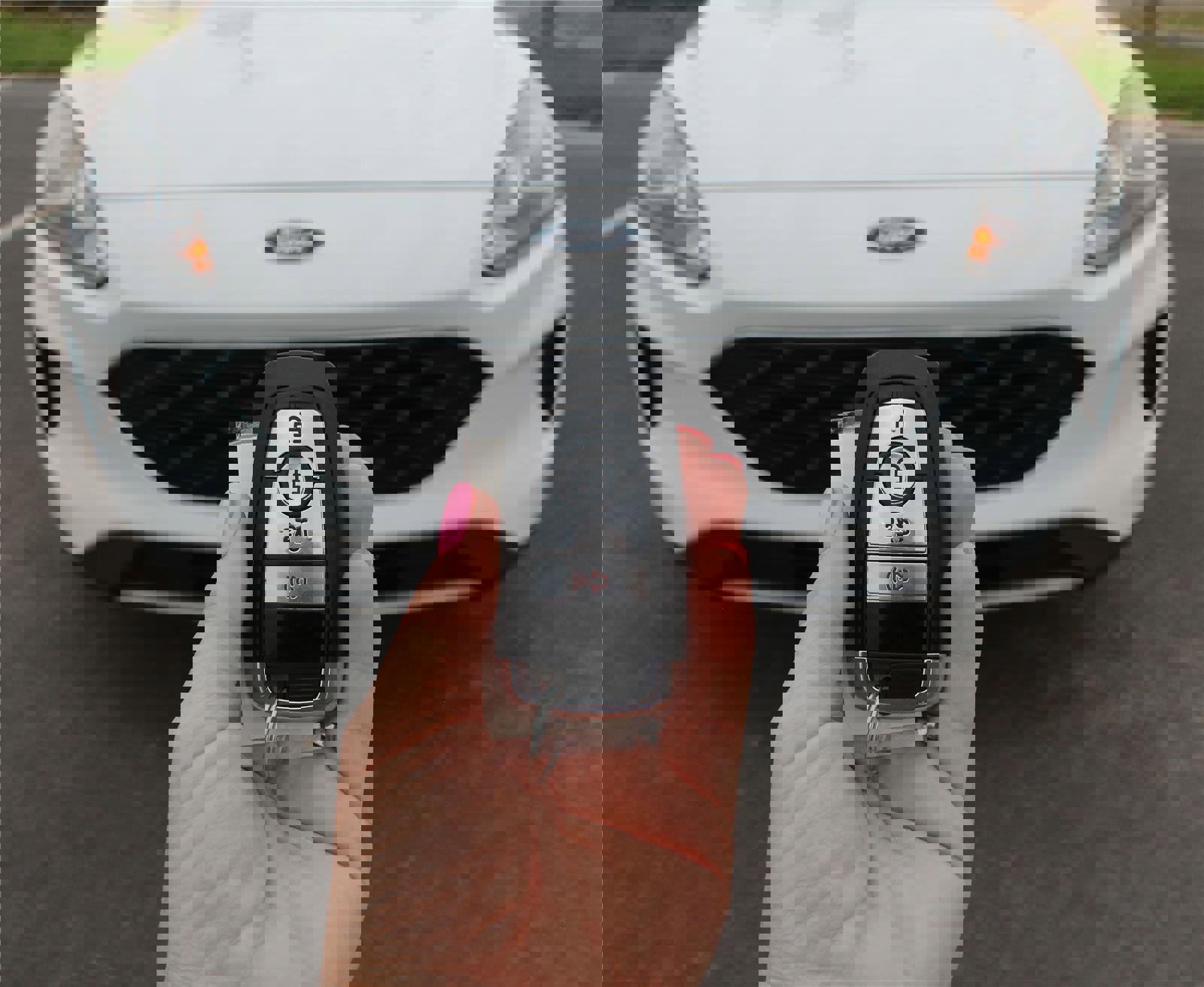 Used 2022 Ford Escape SE image 52