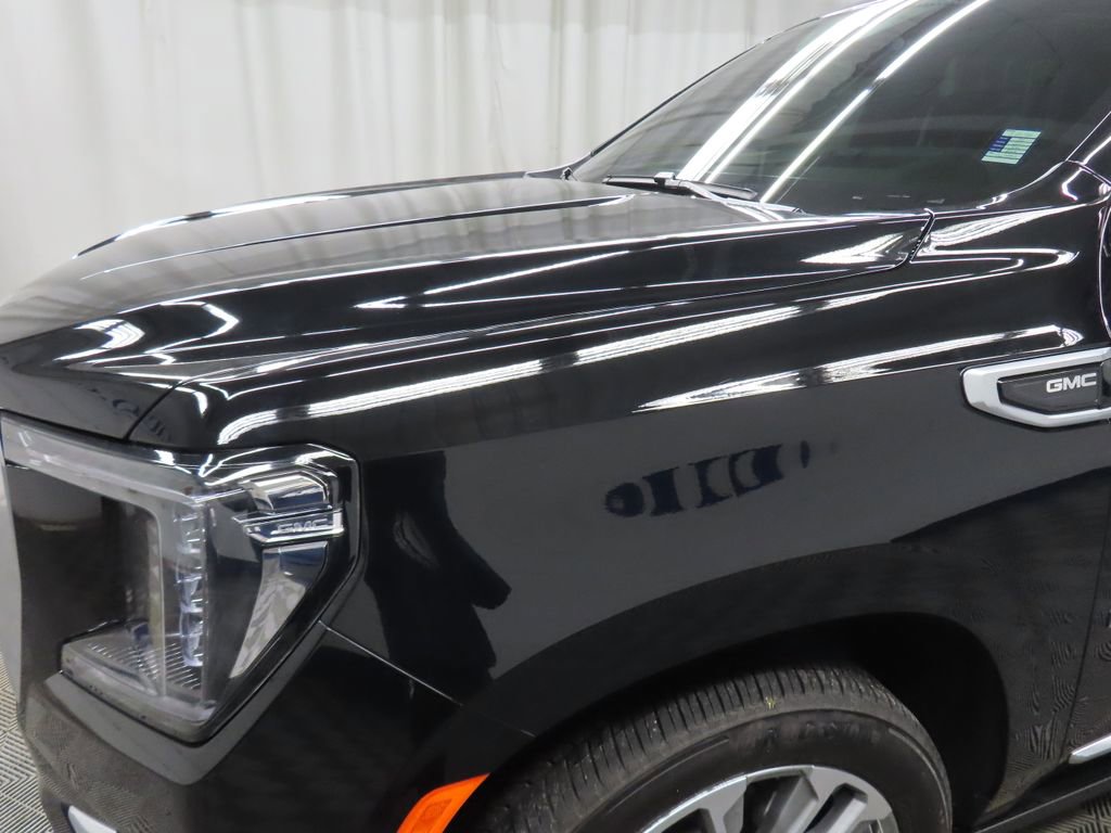 Used 2023 GMC Yukon Denali image 41