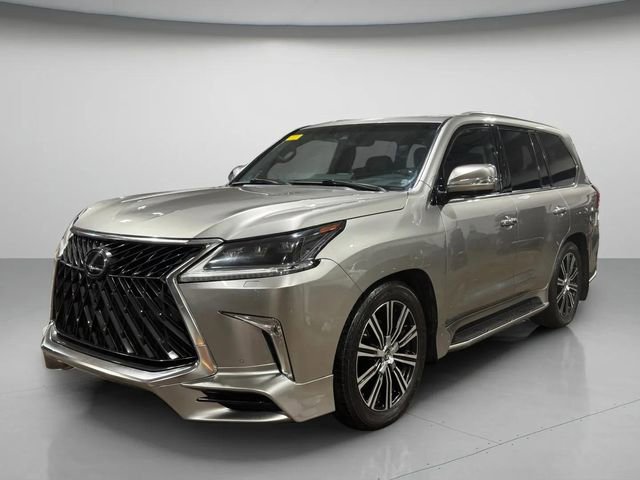 Used 2020 Lexus LX 570 4WD w/ 3rd Row & Luxury Pkg image 8